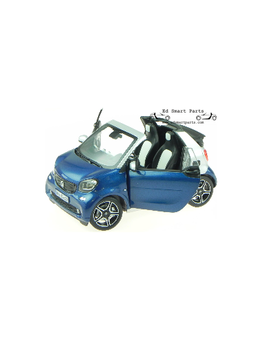 Coche modelo Smart Fortwo Cabrio 2015 azul y plata de Norev 183438 1:18