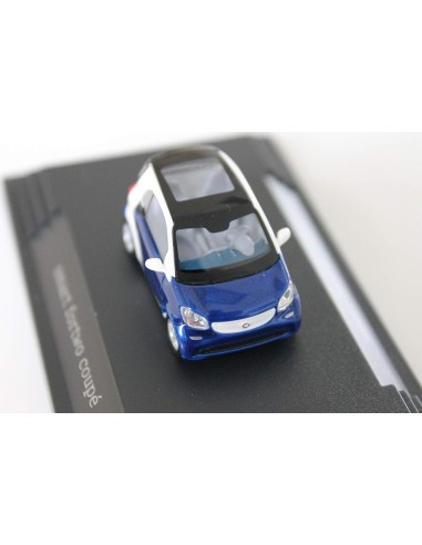 Busch Smart 453 Fortwo Coupe bianco / blu notte modello auto 1:87