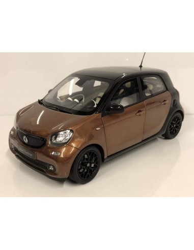 Carro modelo NOREV Smart Forfour 453 Prime Preto/Marrom 1:18